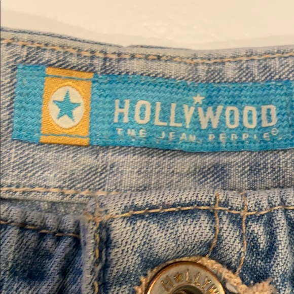 Jeans - Picture 2 of 3